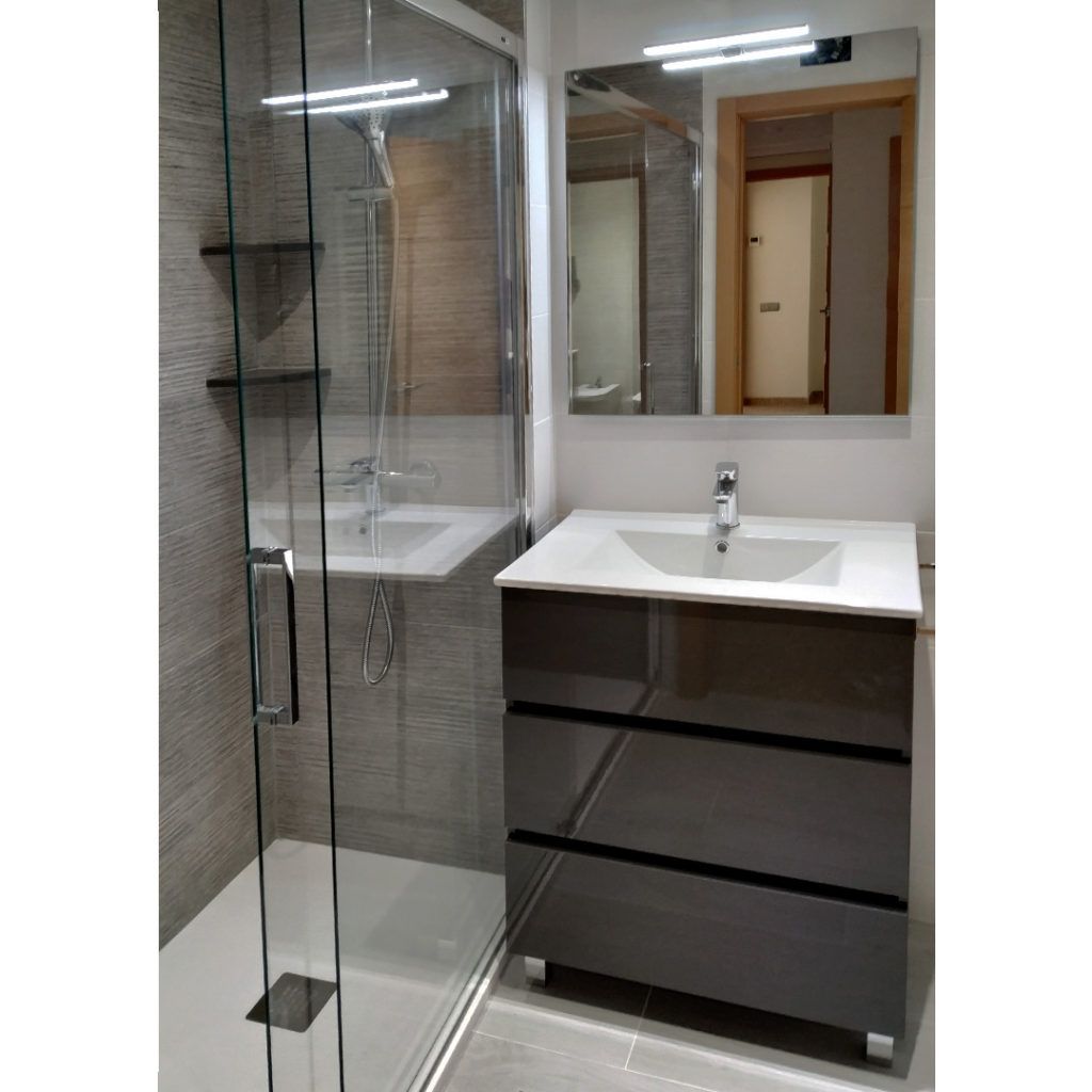 Image gallery image