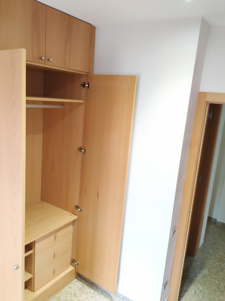 Image gallery image